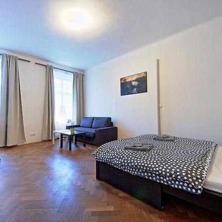 Belehradska Apartment Prague Bilik gambar