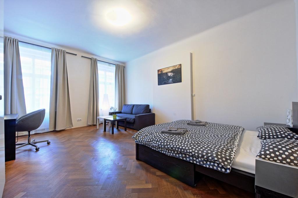 Belehradska Apartment Prague Bilik gambar